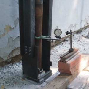 Prova di carico - Pali per consolidare fondamenta