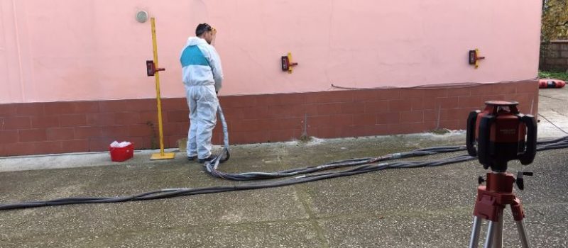 Iniezione di resine espandenti con controllo laser Iniezione di resine espandenti con controllo laser
