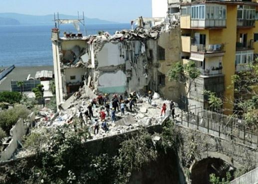 Consolidamento fondazione - Torre Annunziata palazzina