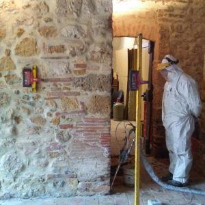 Consolidamento fondamenta antiche
