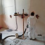 Iniezione di resine espandenti per consolidare ascensore